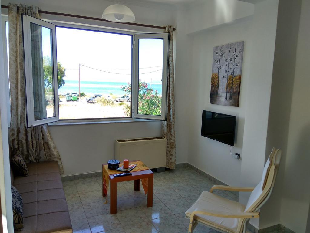 Apartment Next To The Beach Káto Daráco Kültér fotó